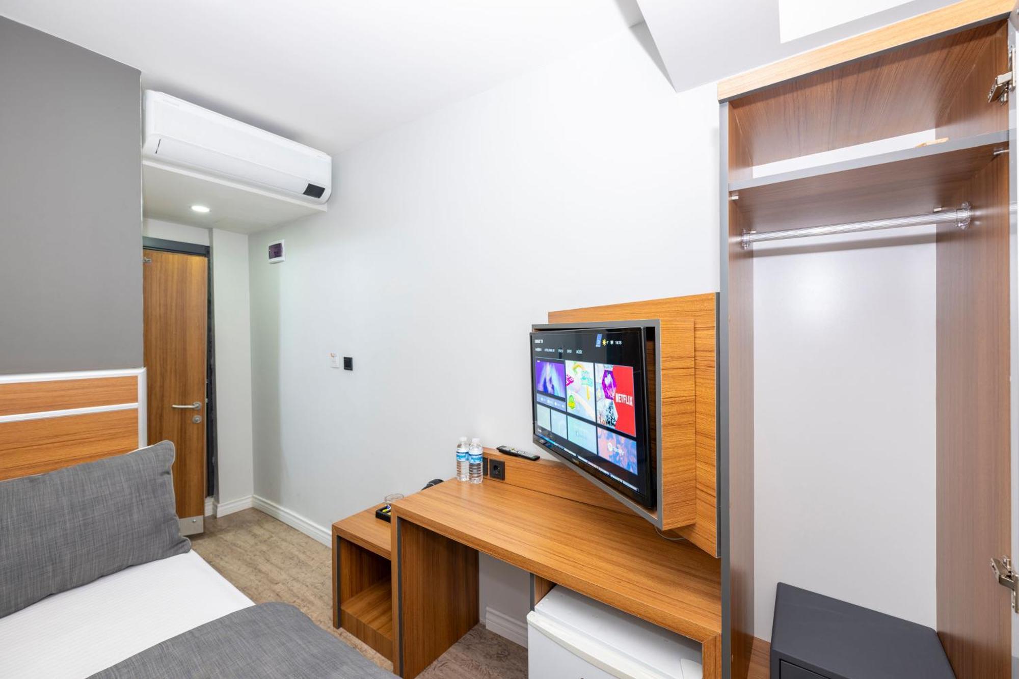 Mayza Otel Istanbul Exterior photo
