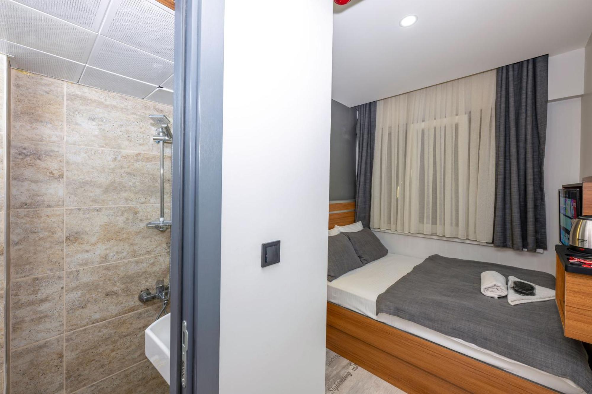 Mayza Otel Istanbul Exterior photo